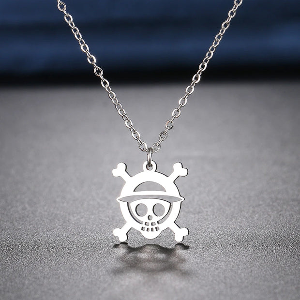 ⚓ Collier One Piece Jolly Roger – Édition Or & Argent 🏴‍☠️