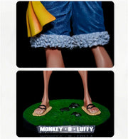 ✨ Figurine Monkey D. Luffy - 42,5 cm | Le Chapeau de Paille en pleine action ! 🌊👒