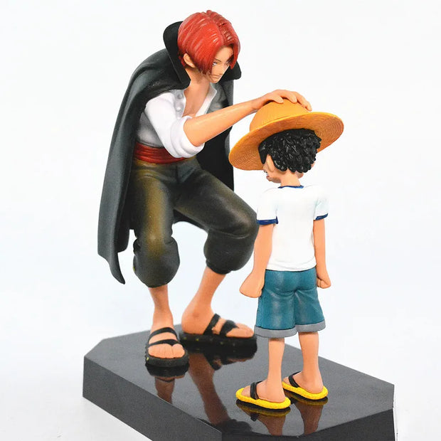 Figurine One Piece – Luffy Enfant & Shanks – Transmission du Chapeau de Paille