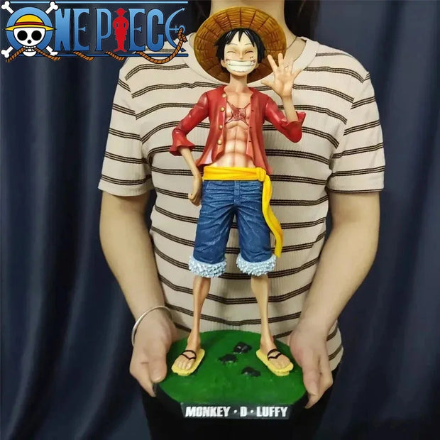 ✨ Figurine Monkey D. Luffy - 42,5 cm | Le Chapeau de Paille en pleine action ! 🌊👒